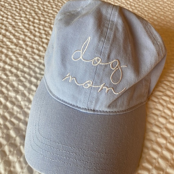 Baby blue ‘dog mom’ David and Young baseball cap. NWOT - Picture 1 of 4